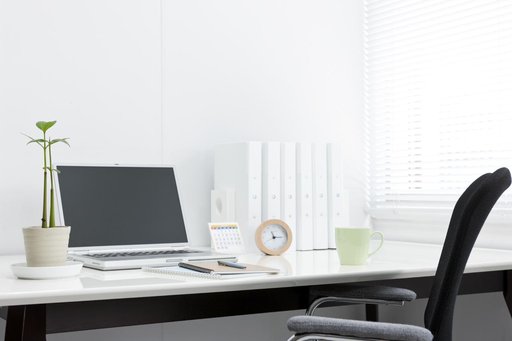 3 Ways Organizing Can Make Your Office More Profitable – Tip #3: Power up your office equipment